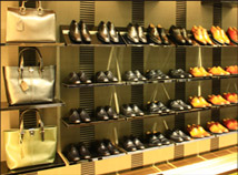 ONLY 四条烏丸店08