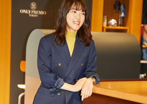 ダブル6釦 ピークドラペル