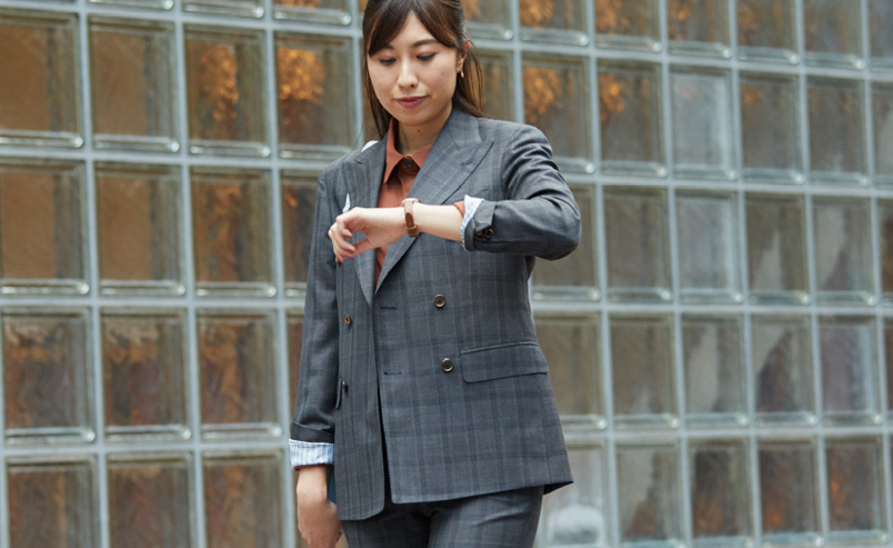 ダブル6釦 ピークドラペル