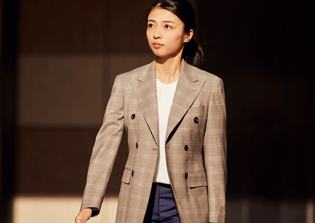 ダブル6釦 ピークドラペル