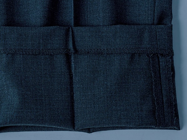 パンツの仕様は