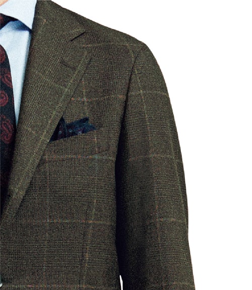 日本人の肩にフィットする艶やかな立体フォルム