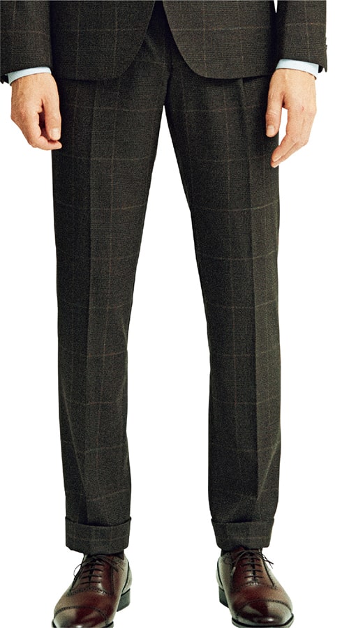 ゆとりと軽快感を併せもつ絶妙な美麗シルエット