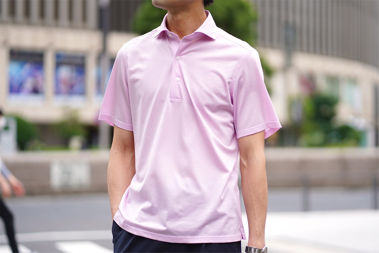 プルオーバーシャツ