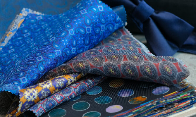 特別なスーツの胴裏地やベスト裏地のためにご用意しました