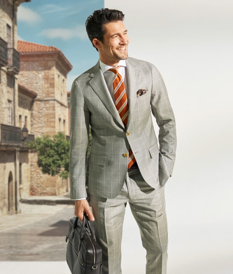 メンズ仕立てで叶える凛とした女性らしさ