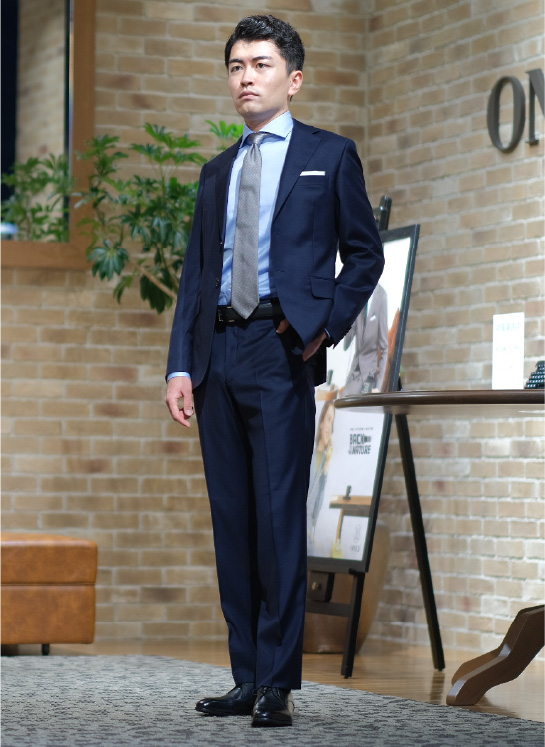 実際にスーツをお仕立てされたお客様をご紹介