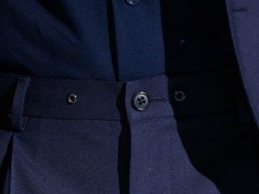 パンツも快適さとエレガンスを両立