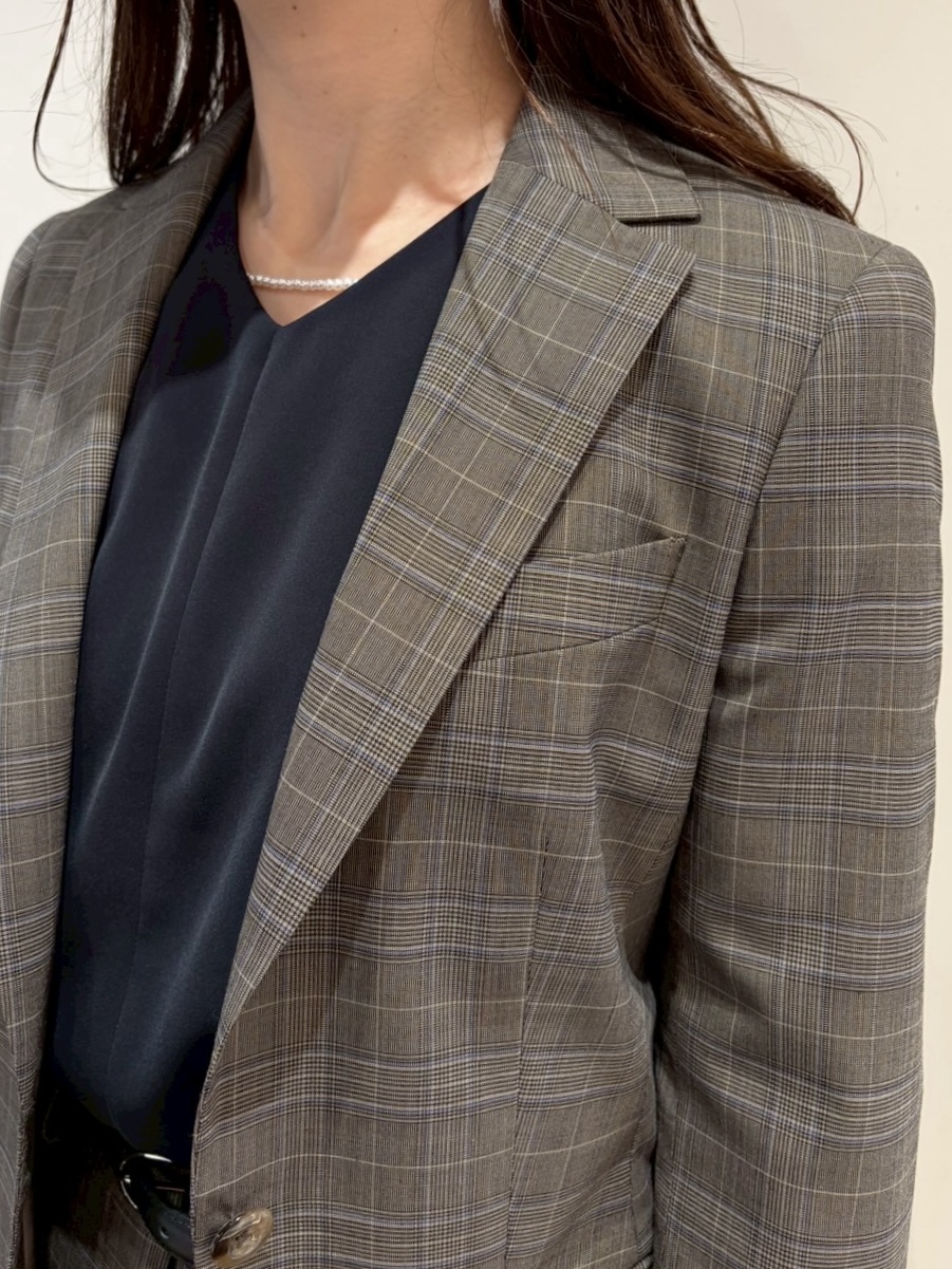 【くすみカラーがかわいい新作スーツのご紹介】ONLYWOMEN烏丸店