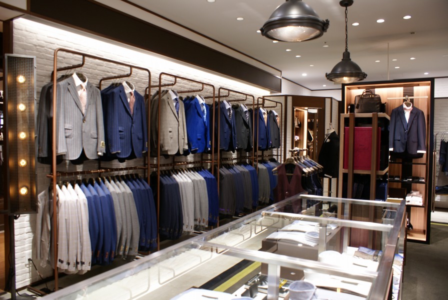 PREMIO ルクア イーレ店