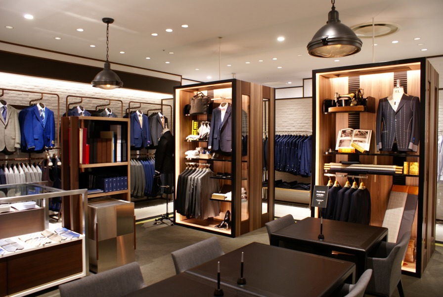 PREMIO ルクア イーレ店