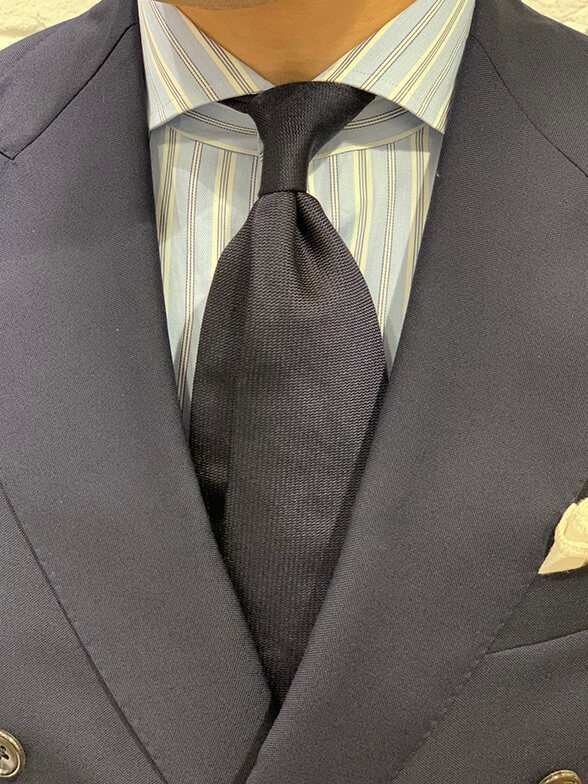 クラシカルな装い