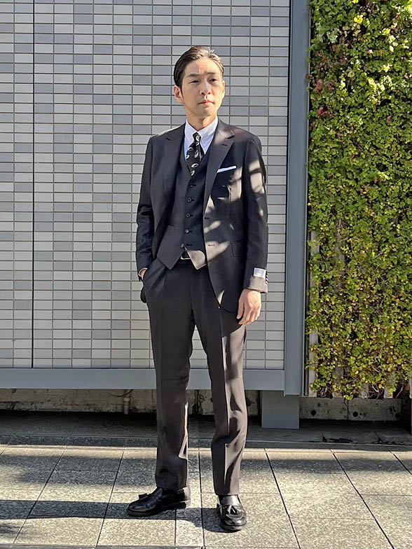 ビジネスでも、華やかな席でも