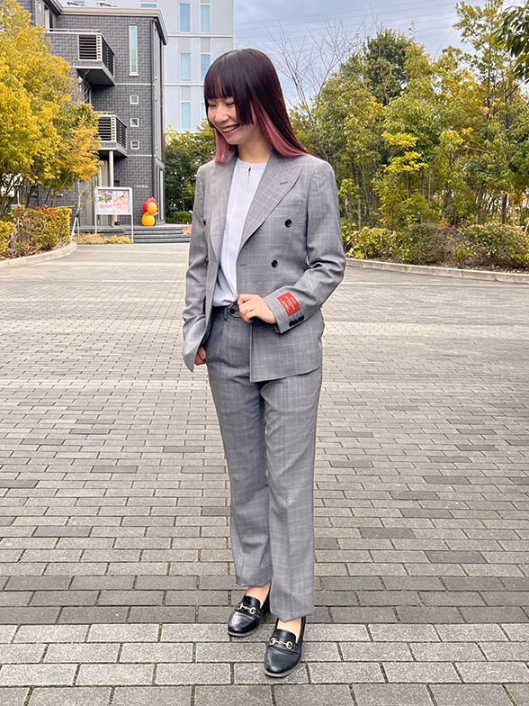 ライトグレー×ピンク