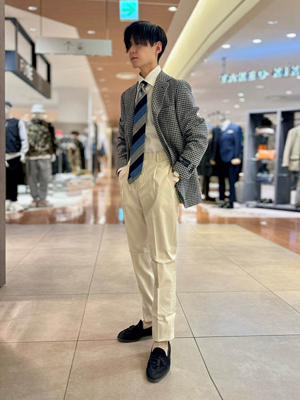 大きめ千鳥格子柄ジャケット