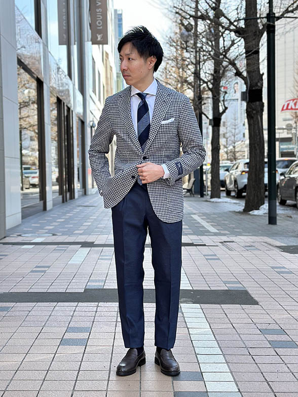 さわやかな季節感を纏ったコーデ