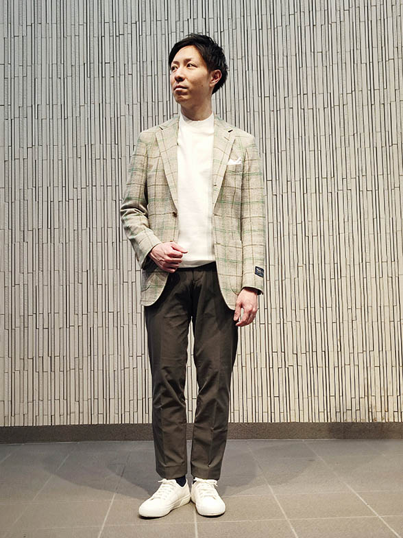 爽やかなリネン調ジャケット