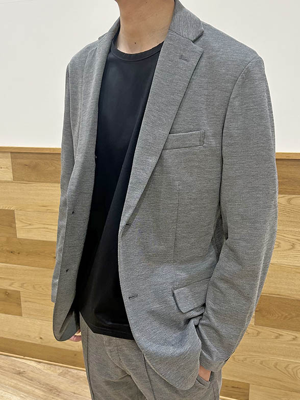 スタイル良く見える一着