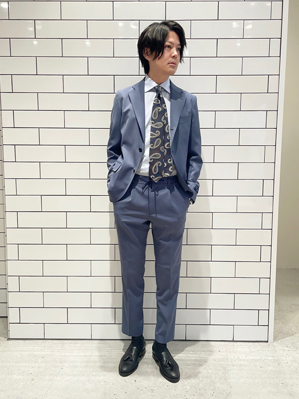 春夏にお勧めライトブルー