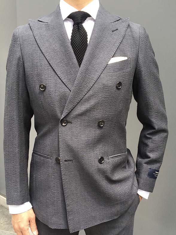 大人の春夏スーツスタイル