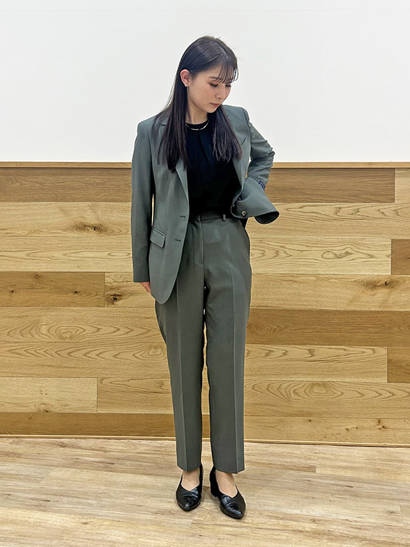 現代的で洒落感のあるスーツ