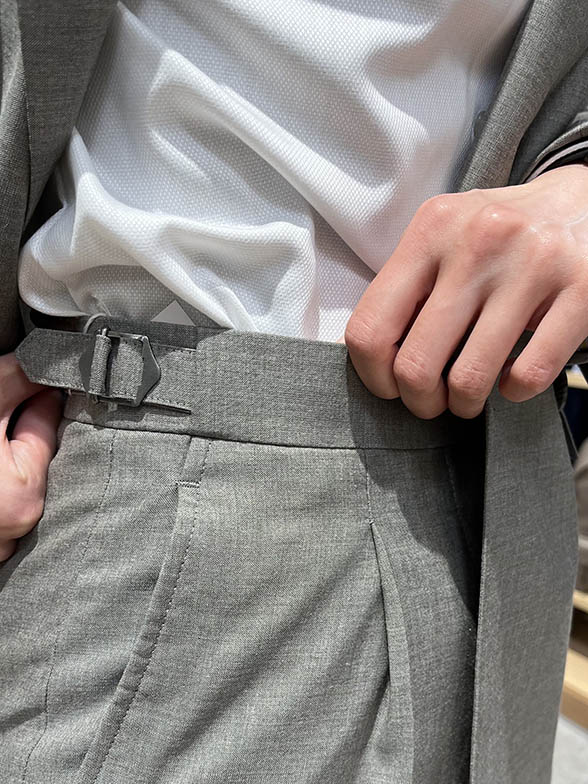 ビジネスもオフスタイルでも着まわせるジャケット