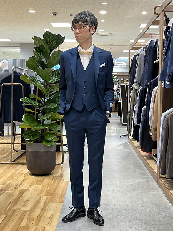 発色が綺麗なターコイズブルー