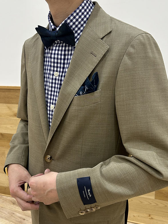 清涼感溢れるセレモニーコーデ