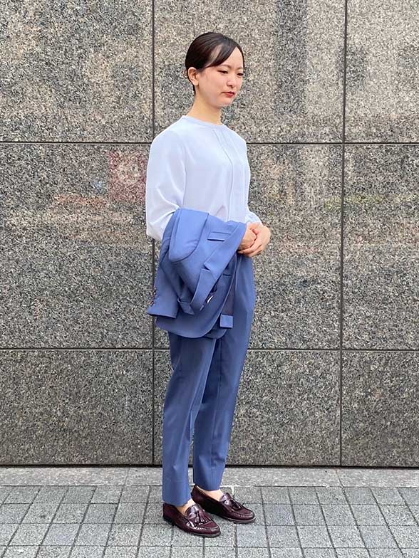 ブルー系ワントーンコーデ