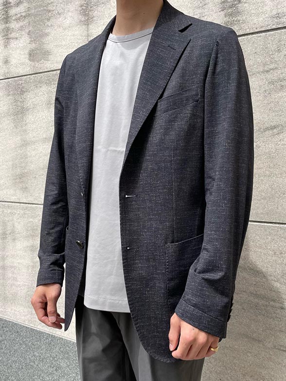 アースカラーコーデ