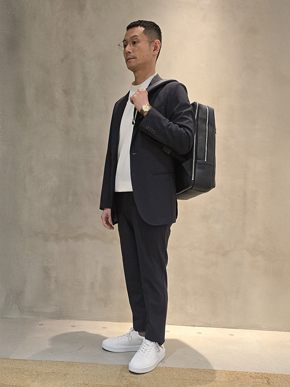 ネイビー×ホワイト