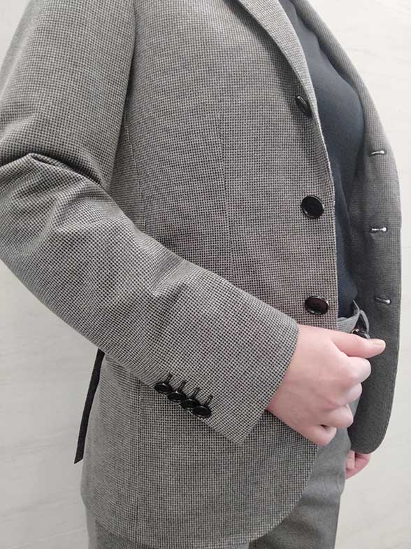 グレー×ブラック