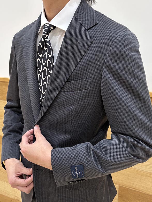 ウール見えするジャージースーツ