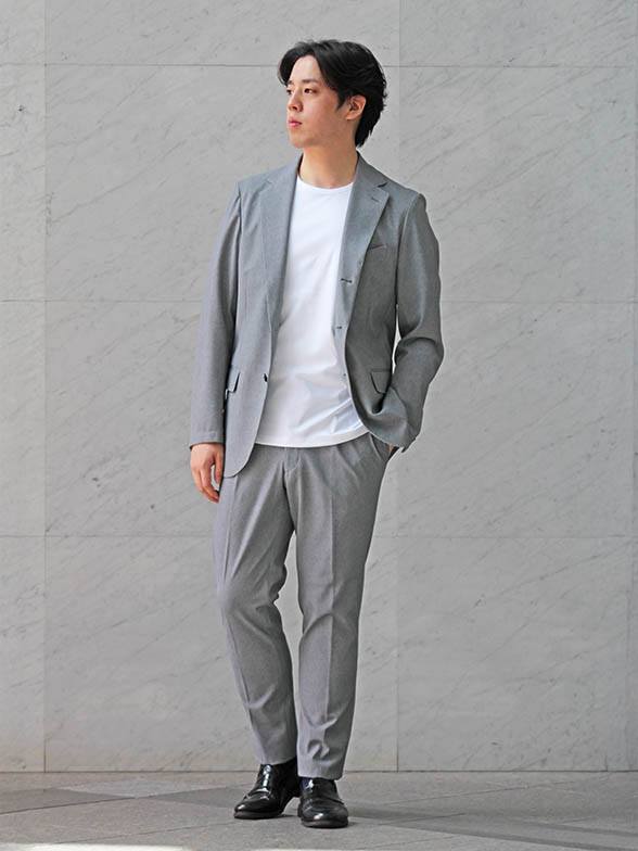 カジュアルさと上品さを両立