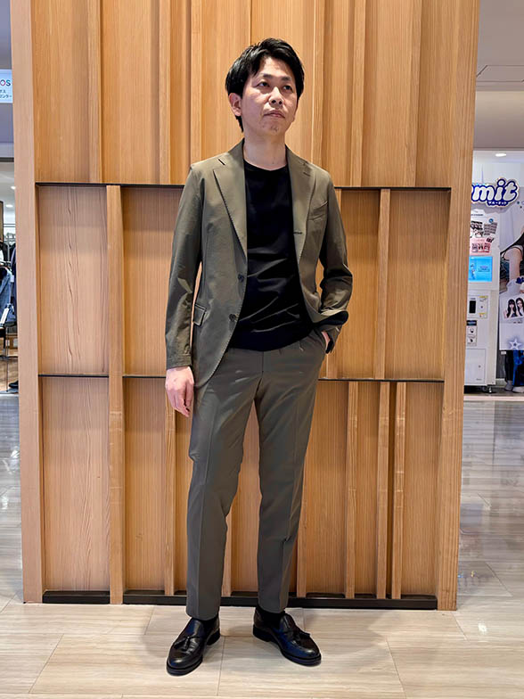 定番ブラックＴシャツ