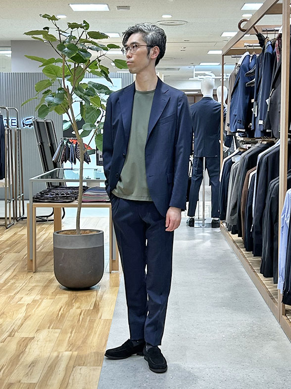 休日のTシャツセットアップコーデ