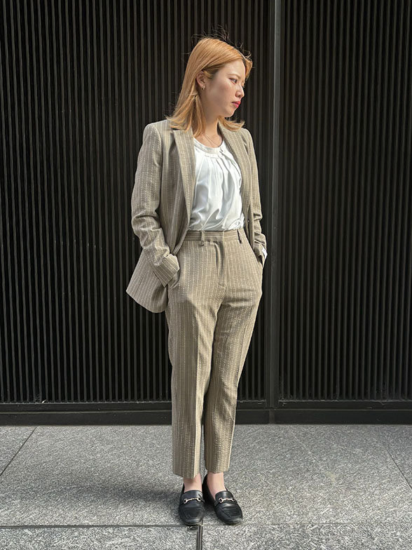 シアサッカーで春夏らしく