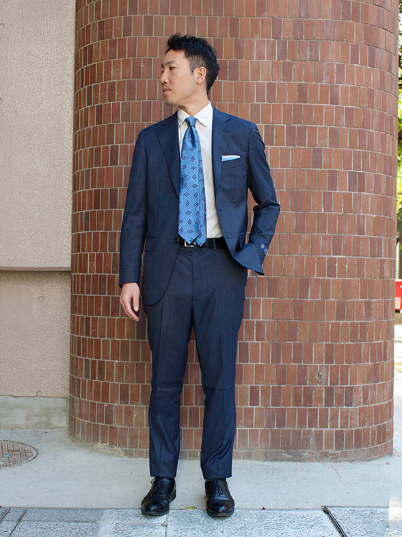 幅広い年齢に合うベーシックなコーデ