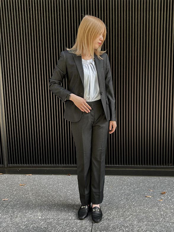 爽やかかつ大人っぽい雰囲気