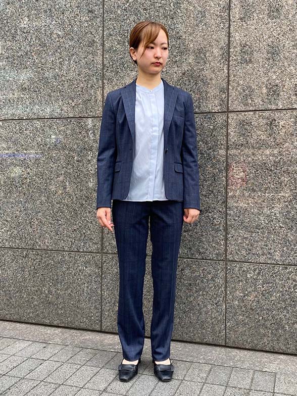 ビジネスで着用できるシアー系素材