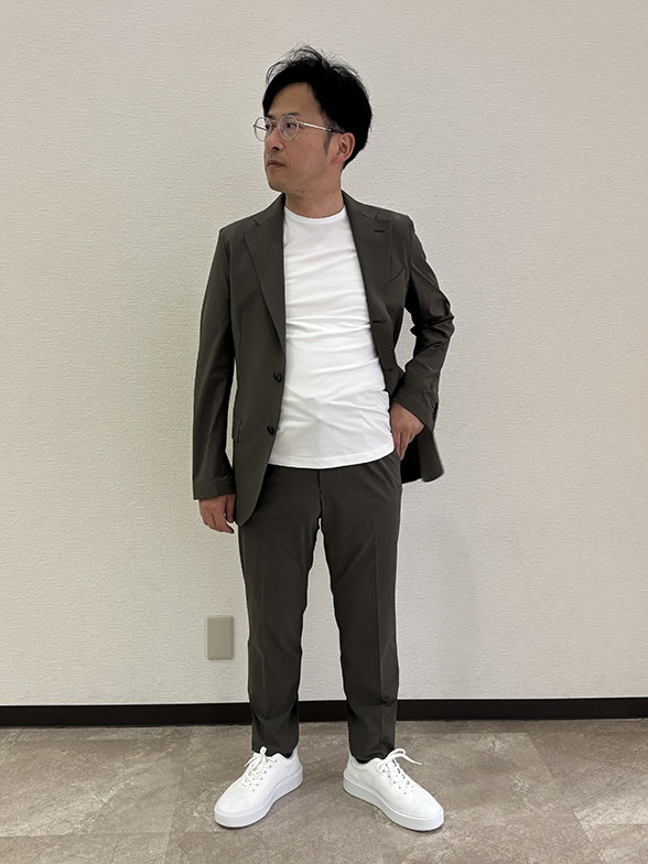 オリーブグリーンのセットアップ