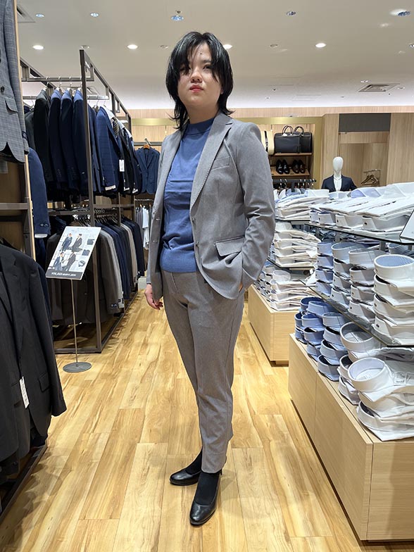 爽やかなブルーインナー