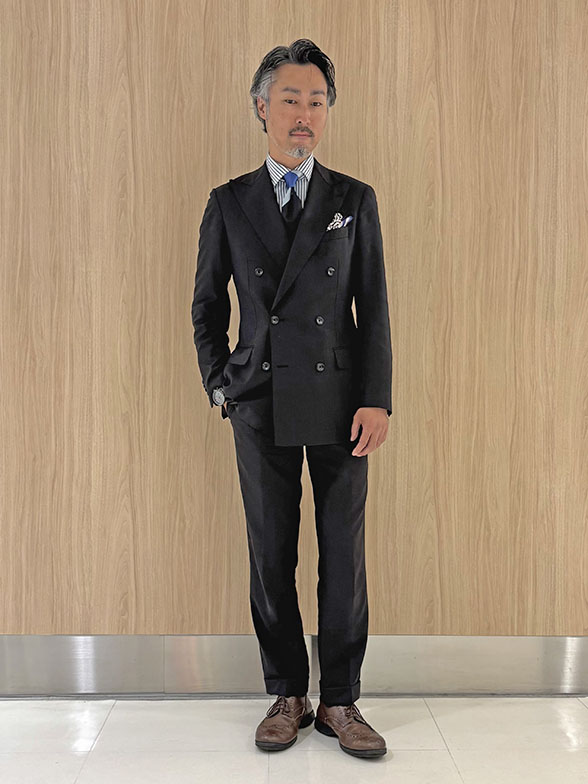 クラシックなダブルブレスト