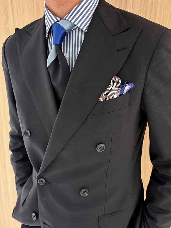 クラシックなダブルブレスト