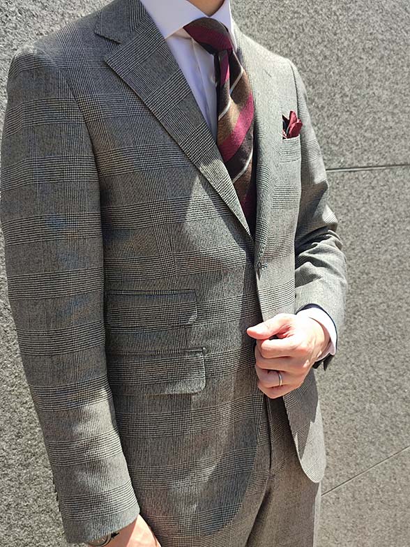 暖かみのあるクラシックなグレンチェック