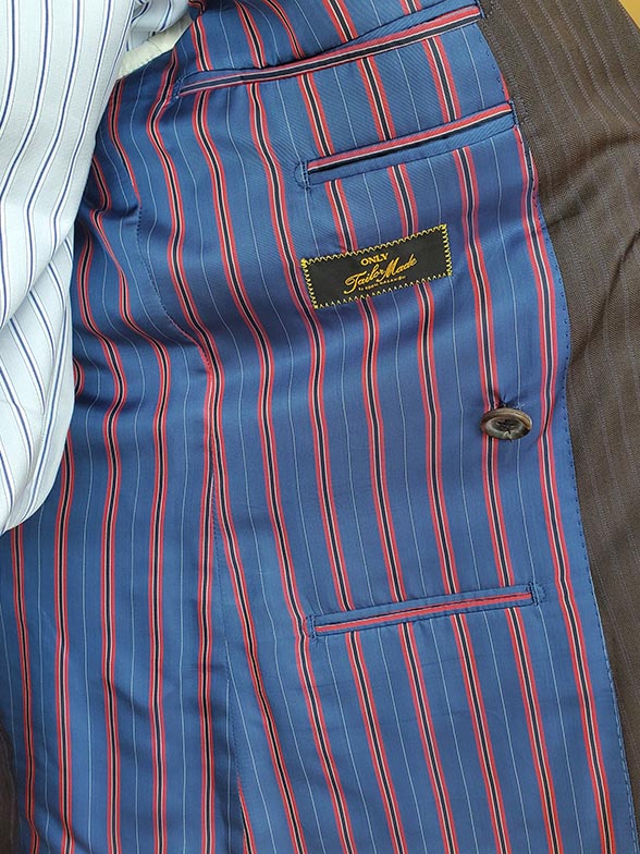 優れたストレッチ性で人気