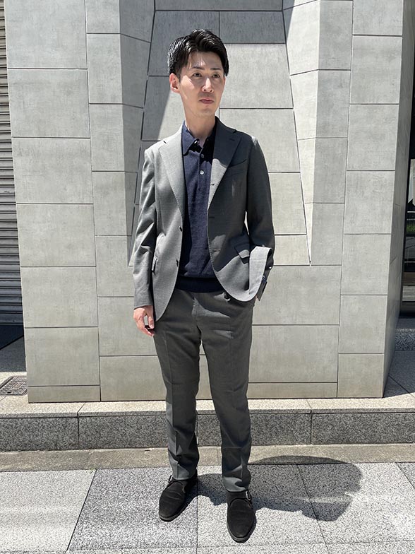 カジュアル過ぎないウールポロ