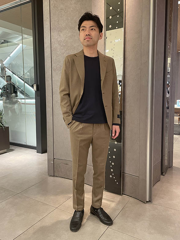 優しい風合いのベージュカラー