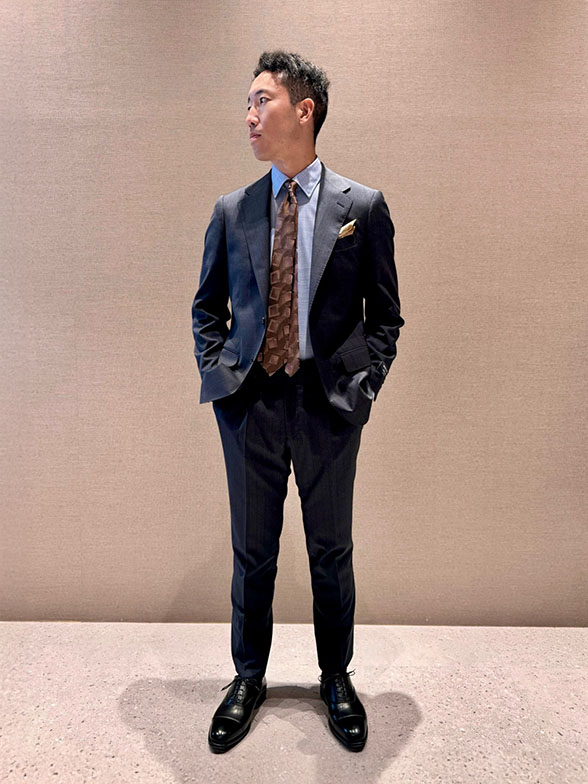 秋らしいブルーストライプ