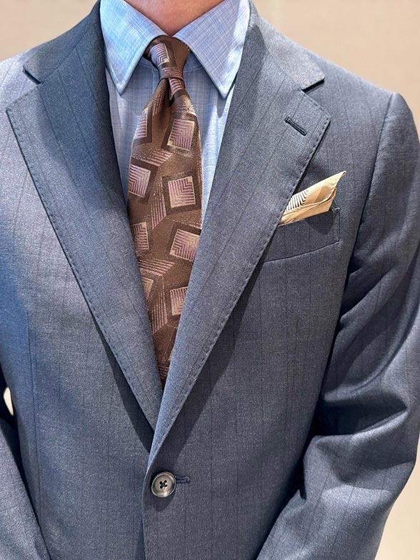 秋らしいブルーストライプ